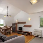 Luxurious In * Polača