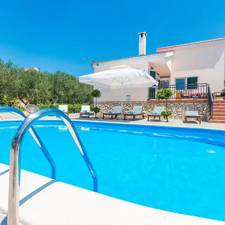 4 Bedroom Amazing In