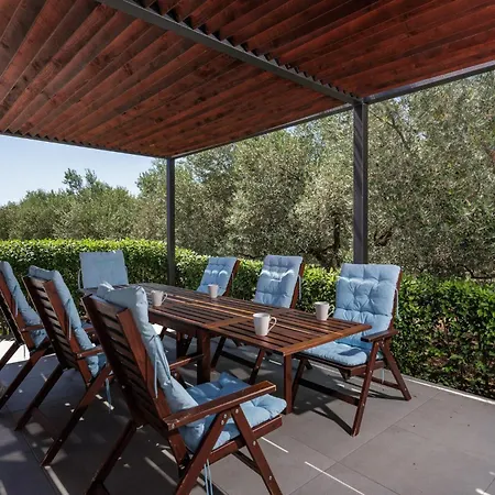 4 Bedroom Amazing In *